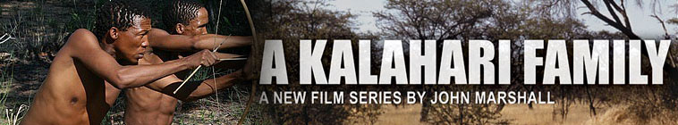 Kalahari - Kapsla in 50 år av Namibias historia, utgör en Kalahari Familj en livstid av dokumentation, forskning och personlig kontakt med Ju /  hoansi av Nyae N...